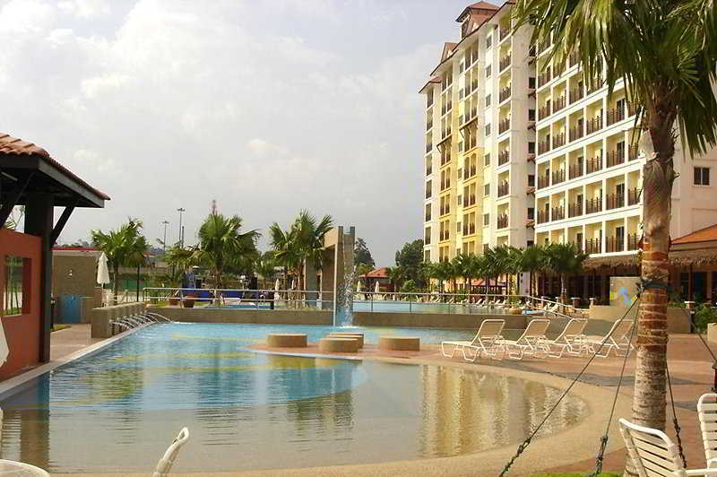 Bukit Merah Laketown Resort Taiping Eksteriør billede